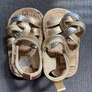 Infant Carter’s gold/silver sandals size 1C